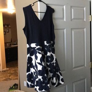 Women’s dress